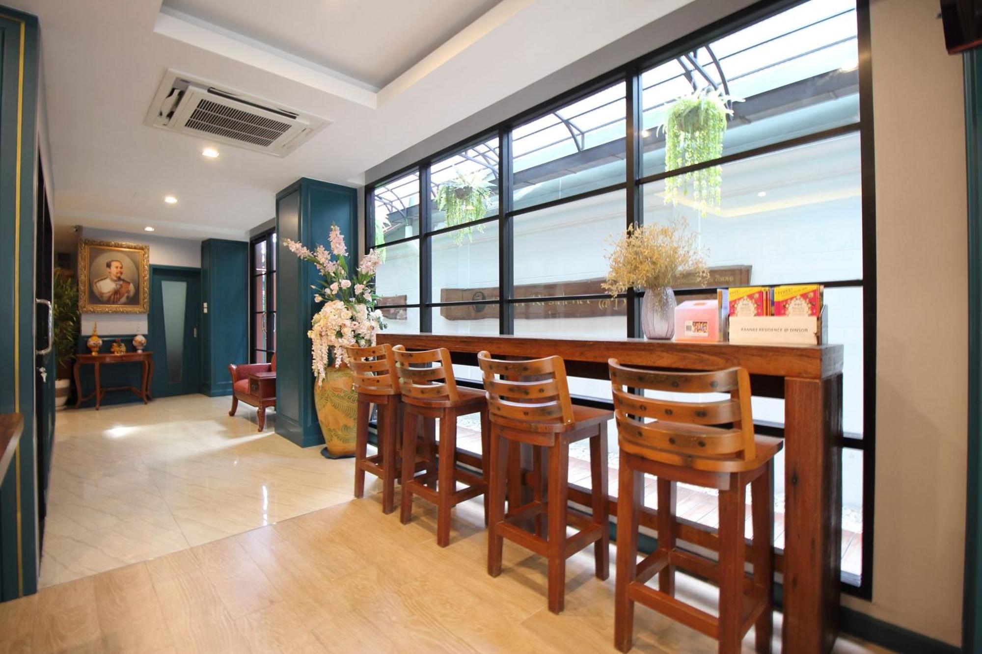Dancenter Pannee Khaosan Sha Bangkok